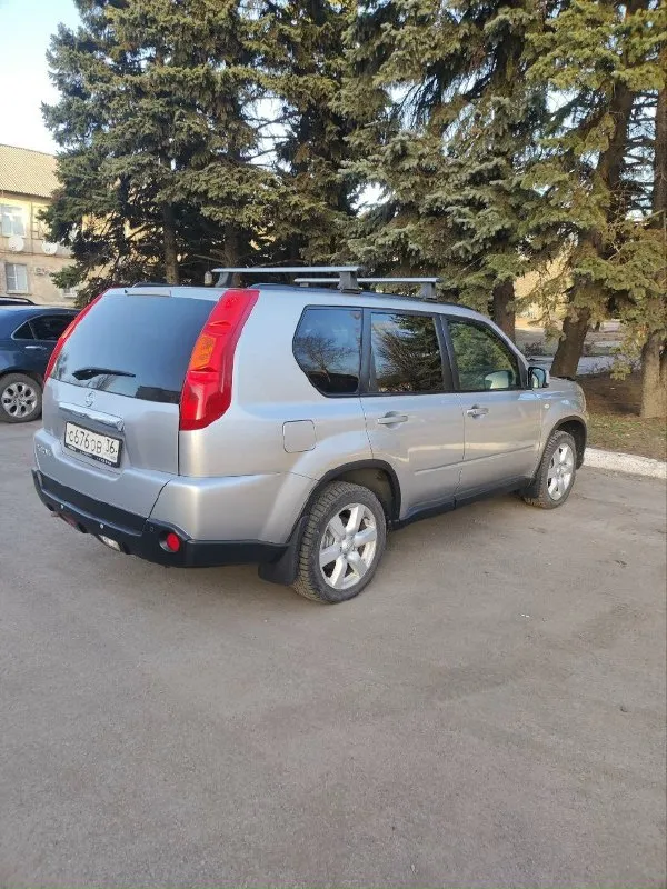 Продам x-trail 4×4 1 владелец с салона ❗ цена: 900 000 рублей год выпуска: 2007 пробег: 200 000 км коробка передач: автомат объем двигателя: 2.5 бензин привод: 4×4 полный описание: 1 единственный собственник по птс, оригинал! автомобиль в родном окрасе, в максимальной комплектации кожа, бесключевой доступ, климат, панорамная крыша, датчики света дождя, подогрев сидений, пер зад парктроники. .. машина в отличном состоянии, самый простой и надёжный 2.5 мотор. салон — чистый, ухоженный. .. автомобиль без каких-либо вложений! свежепройденное то, замена масла, и всех фильтров : +79493219065 авто находится - днр, г. шахтёрск 📞 звоните: +7(949)3219065 - фотография - 2