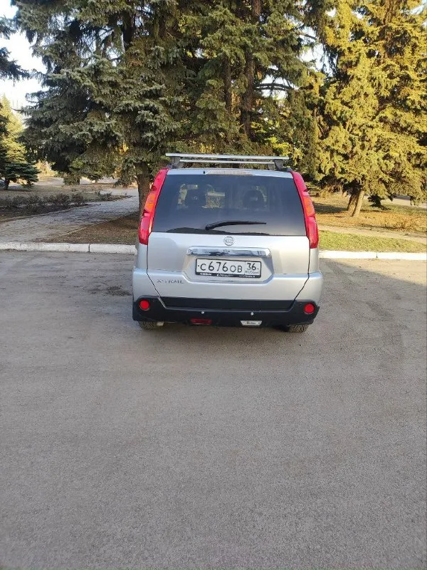 Продам x-trail 4×4 1 владелец с салона ❗ цена: 900 000 рублей год выпуска: 2007 пробег: 200 000 км коробка передач: автомат объем двигателя: 2.5 бензин привод: 4×4 полный описание: 1 единственный собственник по птс, оригинал! автомобиль в родном окрасе, в максимальной комплектации кожа, бесключевой доступ, климат, панорамная крыша, датчики света дождя, подогрев сидений, пер зад парктроники. .. машина в отличном состоянии, самый простой и надёжный 2.5 мотор. салон — чистый, ухоженный. .. автомобиль без каких-либо вложений! свежепройденное то, замена масла, и всех фильтров : +79493219065 авто находится - днр, г. шахтёрск 📞 звоните: +7(949)3219065 - фотография - 4