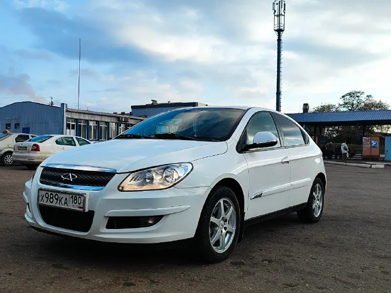 Автор: автор продам черри м11 2011 г. в. (покупалась в автосалоне донецка) 1 хозяин! пробег 27000км!(любые проверки!) вся ходовая- завод, не крутился ни один болт. родные тормозные блины, колодки и все остальное. на колёсных дисках ни царапины. запаска, баллоник ни разу не доставались. по кузову ни одного рыжика, все в родне. по салону всё в идеале. все стекла завод. всё включается, всё работает. цена 600000 +79493292136.. !!!наш телеграм канал [ бесплатное размещение за репост!!! правила сообщества [ мы в мах [ [ 📞 звоните: +7(949)3292136 - фотография - 3