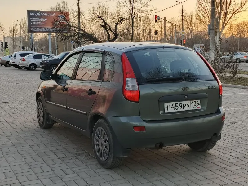 Продам карину в хорошем состоянии в комплектации люкс в нее входит кондиционер, 4 стеклоподъёмника, 2 подушки безопасности, эур, подогрев сидений, подогрев заднего стекла, парктроник, абс, уже на летней резине мотор 1,4 16кл резвый работает как часы кпп не выбивает не хрустит ходовка перебрана салон в хорошем состоянии сигнализация 2 пары ключей сервисная книжка по электрике все работает по документам чистая зелёная автотека любое переоформление интересует обмен пишите в лс или звоните по номеру +79490034989 📲 tg: @kolyanchik_180 📞 звоните: +7(949)0034989 - фотография - 3