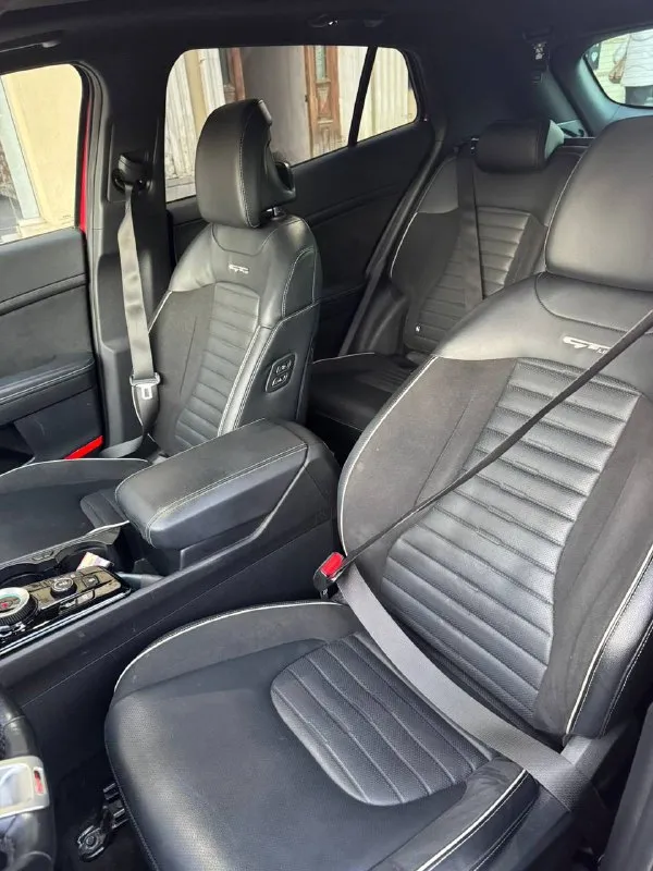 Kia sportage gt line 2022 года выпуска официальный автомобиль, куплен в салоне, на гарантии до 2027 года автомобиль находится в грузии 🇬🇪! цена под ключ в рф 🇷🇺 растаможкой, утиль сбором, эптс: в 3.760.000 🍋 по курсу 💵 на сегодняшний день. привозим за свои деньги ❗️ возможна покупка данного автомобиля в автокредит‼️ пишите @bog_smalko • двигатель: 1.6 180 л. с • пробег:33000 тыс. км привезем абсолютно любой автомобиль 🚗 под ваш бюджет 💰 🤙 телефоны для связи: +79494898331 - ярослав. +79494034917 - сергей 📱 и 📱 привязаны к номеру: +79181607828 наш телеграм 😌 канал: перейти 📞 звоните: +7(949)4898331 - фотография - 9