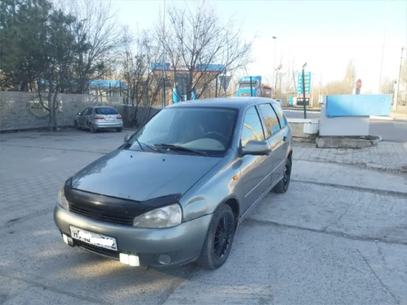 Срочно продам авто лада калина универсал 2011 года в хорошем состоянии без вложений по технике на 5 мотор 1.6 восьми клапан работает как часы едет достойно цена 225.000 торг хороший коробка все отлично по ходовой части все идеал едет как новый автомобиль не гнилая дно целое стаканы идеал хорошая и качественная музыка сигнализация центральный замок стекло подъемники электро усилитель руля салон в хорошем состоянии по документам полный порядок птс стс дкп без запретов и арестов сел поехал куда угодно без вложений звоните по номеру телефона +79495934967 юрий или телеграмм город донецк возможно пригон - фотография - 1