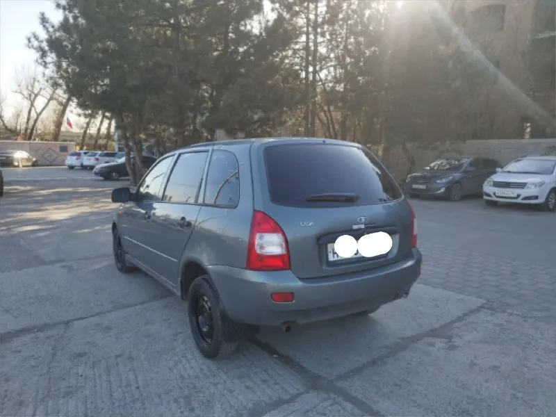 Срочно продам авто лада калина универсал 2011 года в хорошем состоянии без вложений по технике на 5 мотор 1.6 восьми клапан работает как часы едет достойно цена 225.000 торг хороший коробка все отлично по ходовой части все идеал едет как новый автомобиль не гнилая дно целое стаканы идеал хорошая и качественная музыка сигнализация центральный замок стекло подъемники электро усилитель руля салон в хорошем состоянии по документам полный порядок птс стс дкп без запретов и арестов сел поехал куда угодно без вложений звоните по номеру телефона +79495934967 юрий или телеграмм город донецк возможно пригон - фотография - 2