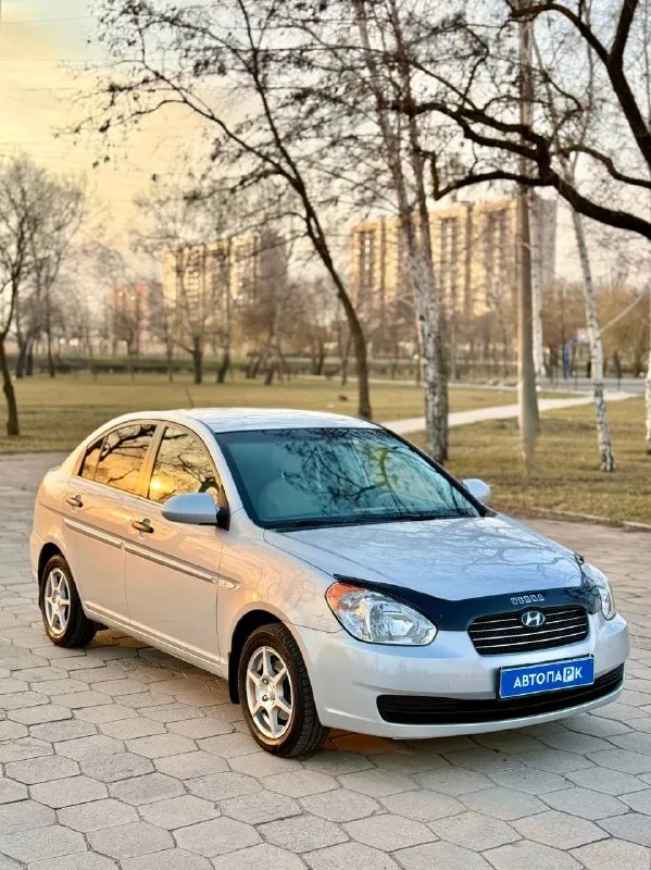 🇰🇵 hyundai verna 💰цена: 580 000р 🏢город: мариуполь 📅год выпуска: 2006 🧾пробег: 147 633км. ⚙️двигатель: 1.4 ⛽топливо: бензин ⚙️кпп: механика 📞 телефон: +7-949-727-41-51 +7-949-551-91-52 +7-989-263-55-56 💾 описание: легендарный седан будет идеальным выбором для тех кто ищет надежный автомобиль. ✅ преимущественно родная краска, кузов без коррозии ✅ оригинальный пробег ✅ техническая часть на 5+ хорошая комплектация: кондиционер, электро пакет, литые диски на хорошей резине. ➕автомобиль с пройденным техническим осмотром и готов к переоформлению. улица шевченко 2️⃣6️⃣9️⃣ 🏦 возможна продажа в кредит по двум документам. - фотография - 1