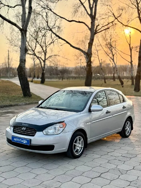 🇰🇵 hyundai verna 💰цена: 580 000р 🏢город: мариуполь 📅год выпуска: 2006 🧾пробег: 147 633км. ⚙️двигатель: 1.4 ⛽топливо: бензин ⚙️кпп: механика 📞 телефон: +7-949-727-41-51 +7-949-551-91-52 +7-989-263-55-56 💾 описание: легендарный седан будет идеальным выбором для тех кто ищет надежный автомобиль. ✅ преимущественно родная краска, кузов без коррозии ✅ оригинальный пробег ✅ техническая часть на 5+ хорошая комплектация: кондиционер, электро пакет, литые диски на хорошей резине. ➕автомобиль с пройденным техническим осмотром и готов к переоформлению. улица шевченко 2️⃣6️⃣9️⃣ 🏦 возможна продажа в кредит по двум документам. - фотография - 3