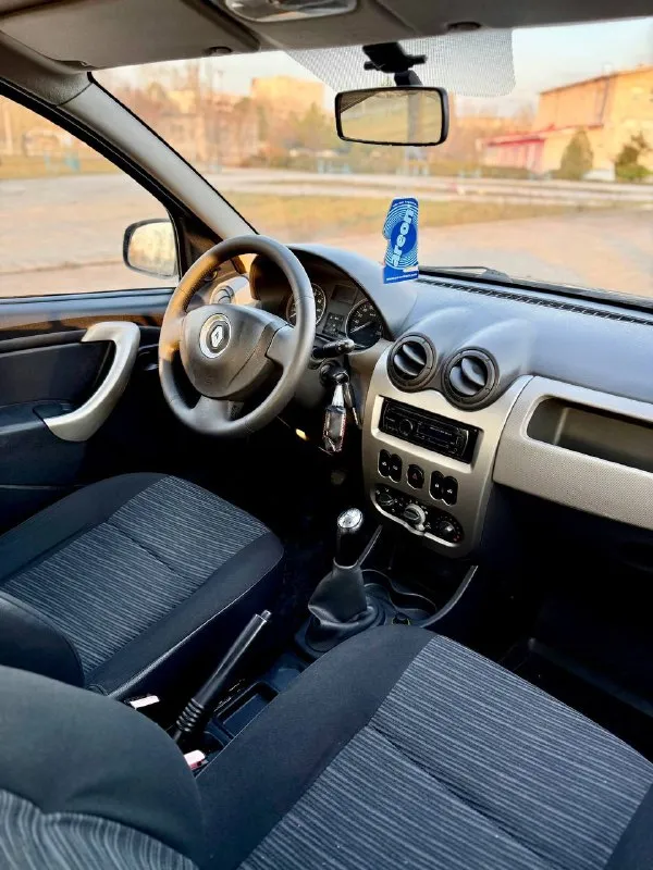 🇫🇷 renault sandero 💰цена: 600 000р 🏢город: мариуполь 📅год выпуска: 2010 🧾пробег: 171 103км. ⚙️двигатель: 1.4 8v ⛽топливо: бензин ⚙️кпп: механика 📞 телефон: +7-949-727-41-51 +7-949-551-91-52 +7-989-263-55-56 💾 описание: sandero – автомобиль, г. .. 5.png')">✅ оригинальный пробег ✅ заводская краска (пара косметических окрасов) ✅ южная эксплуатация ✅ техническая часть на 5+ ✅ комплектация: ❄️ кондиционер, гур, abs, магнитола с usb и aux, птф, сигнализация, передние электростеклоподьемники. ➕ автомобиль с пройденным техническим осмотром и готов к переоформлению. улица шевченко 2️⃣6️⃣9️⃣ 🏦 возможна продажа в кредит по двум документам. - фотография - 7