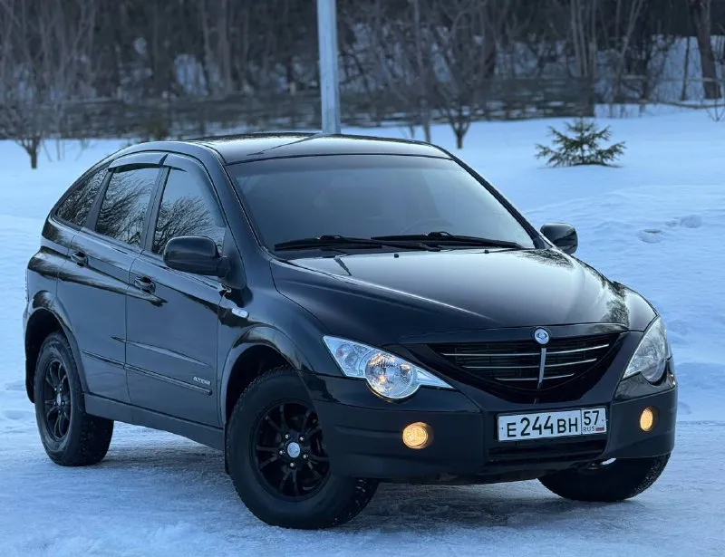 В продаже ssanyong actyon, 2.0 л (турбодизель) пробег : 137,890 км. год выпуска : 2007. без дтп. двигатель сухой, работает отлично, ошибок нет. неубиваемый (nag1) автомат, переключает едва заметно, никаких пинков, пробуксовок, частично заменено масло, фильтр, и прокладка поддона в ноябре месяце. ходовая часть отрабатывает отл. остекление в круг заводское включая и лобовое. никаких дополнительных вложений - не требует. подключаемый полный привод с понижайкой, с завода в заднем мосту установлен «самоблок». хорошая комплектация : круиз и климат, датчик дождя и датчик света, мультируль, . подогревы и сидений и зеркал, . доводчики окон, . автозапуск, установлен предпусковой подогреватель фирмы «eberspacher», запуск возможен в любой мороз. есть фаркоп, парктроники, камера заднего вида, громкая связь, навигация. резина зимняя/летняя. техосмотр пройден, авто готово к оформлению. контакты : +7 (949) 363-52-68 (есть «telegram») цена : 750,000 рублей. обмен не рассматриваю. территориально находится в г макеевка (центр) - фотография - 6