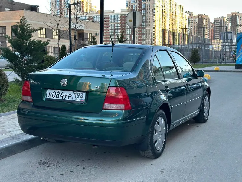 Vw bora 2.0 a/t автомобиль в хорошем состоянии для своих лет. мотор динамичный и прост в обслуживание, приятный и мягкий в ходу. коробка работает плавно без пинков. ходовая мячик. все опции по авто работают. очень удобный и практичный авто на каждый день. имеется видеообзор и автотека комплектация: ✅климат ✅4 стеклоподъемника ✅автомат ✅navi, usb, bluetooth ✅кожаный руль 🚗 196 000 км 💵 460 000₽ ☎️ +79495736232 сергей - фотография - 3