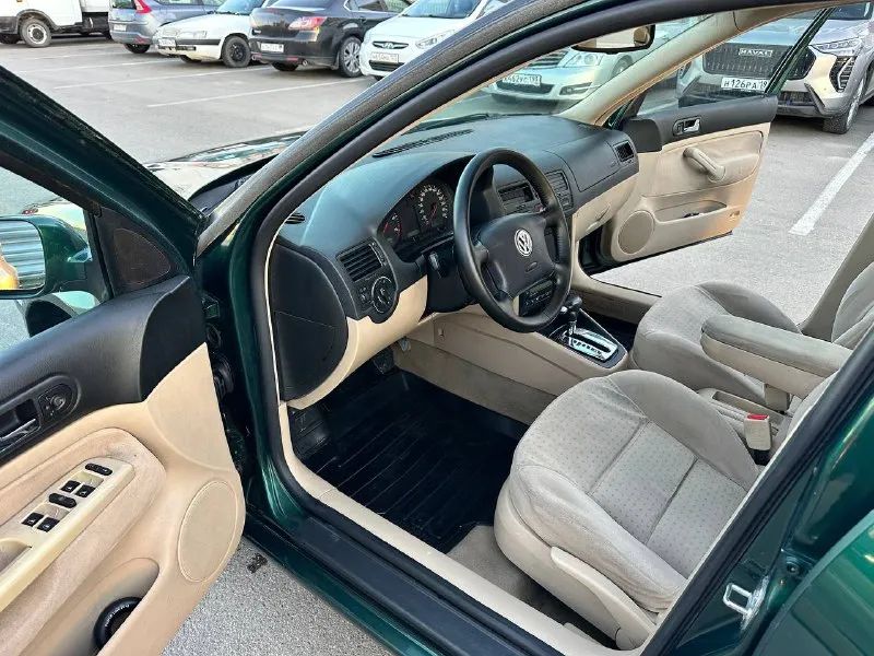 Vw bora 2.0 a/t автомобиль в хорошем состоянии для своих лет. мотор динамичный и прост в обслуживание, приятный и мягкий в ходу. коробка работает плавно без пинков. ходовая мячик. все опции по авто работают. очень удобный и практичный авто на каждый день. имеется видеообзор и автотека комплектация: ✅климат ✅4 стеклоподъемника ✅автомат ✅navi, usb, bluetooth ✅кожаный руль 🚗 196 000 км 💵 460 000₽ ☎️ +79495736232 сергей - фотография - 5