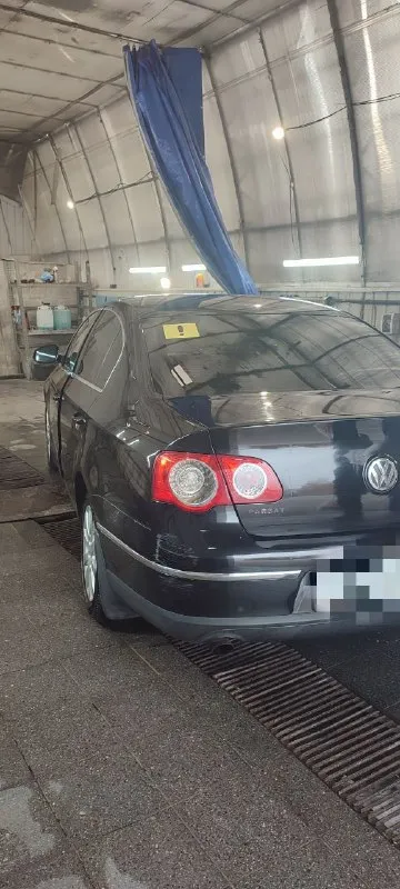 Volkswagen passat b6 1.6 bse 2006 года выпуска. пробег 285 тыс. км механика, климат контроль, 2 ключа, оцинкованный кузов, стекла родные. номера 180 осмотр г. донецк 600 тыс. руб. +79495776250 - сергей 📲 tg: полина 📞 звоните: +7(949)5776250 - фотография - 3