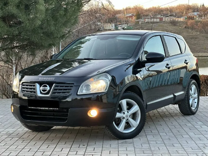 Продаю автомобиль в отличном состоянии. марка- nissan qashai год выпуска- 2008 декабрь обьем двигателя 2.0 бензин. коробка- автомат работает идеально. пробег- 216.ооо км максимальная комплектация: полностью кожаный салон. без ключевой доступ. кнопка старт стоп. круиз контроль. двух зонный климат контроль. авто свет. авто дождь. 4 стеклоподъемника. подогрев сидений. кожаный мультируль. туманки. громкая связь bluetooth. заводские диски r17. в двух словах отличный паркетник на каждый день, приятный расход 9л комфортный вместительный, и самое главное дешевый в обслуживании. покупателю приятный бонус 2 комплекта резины! цена 895.ооо₽ связь +7 949-051-85-07 звоните осмотр в любом месте по договору 📲 tg: @alligator_0888 📞 звоните: +7(949)0518507 - фотография - 2
