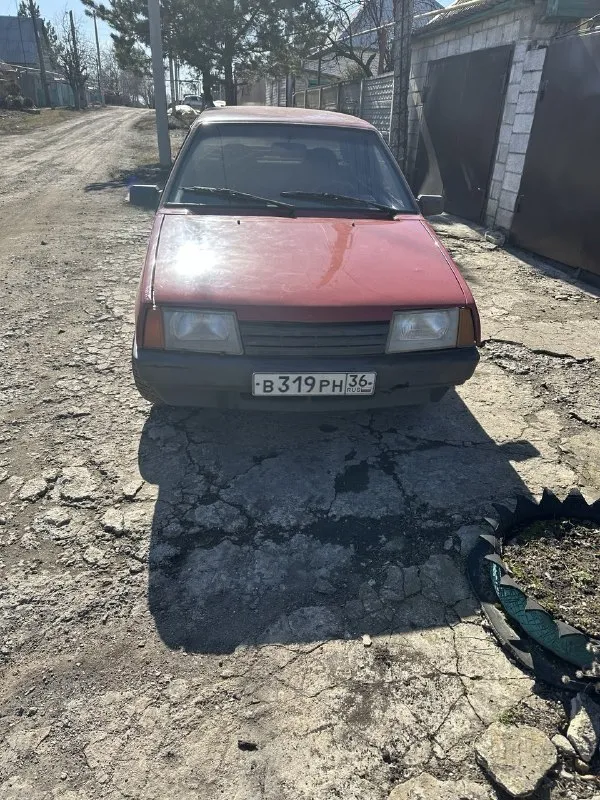 Продам ваз 21099 1997г. цена 165т. р.возможен обмен с моей доплатой до 200т. дно, пороги не так давно варились. по двигателю, коробке все нормально. авто находится в макеевке. тел-79493819122. связь плохая. можно звонить в телеграмм и в макс. при оплате наличкой хороший торг 📞 звоните: +7(949)3819122 - фотография - 4