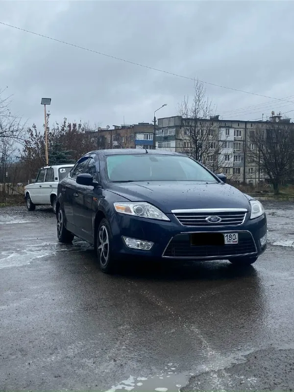 Продаю родную душу ford мондео 4 2.0 мкпп за время владения много чего было доработано установленные лазерные билэд модули фары и противотуманки закатаны в полиуретановую пленку. месяц назад перешил руль салон в отличном состоянии стоит дорогая андроид магнитола. грамотно проложены провода под музыку, по желанию можете вставить что захотите недавно перебрал полностью тормоза ( 3 суппорта перебрано, один задний был заменен) полностью новая магистраль. прошлый собственник капиталил мотор, с момента капиталки прошел 90 тыс. мною был удален катализатор и егр, прошита под евро 2 на специализированном сервисе. два комплекта резины. сейчас на зиме лето диски, резина везде хорошая. в общем все работает, все светит. электропривод водительского сидения, двухзонный климат контроль, датчик света и дождя, камера заднего вида. полный обогрев переднего и заднего лобового стекла. есть конечно косячки по кузову. реальному покупателю разумный торг! цена 640 тыс руб будут вопросы, звонить 📞 звоните: +7(949)4229558 - фотография - 3