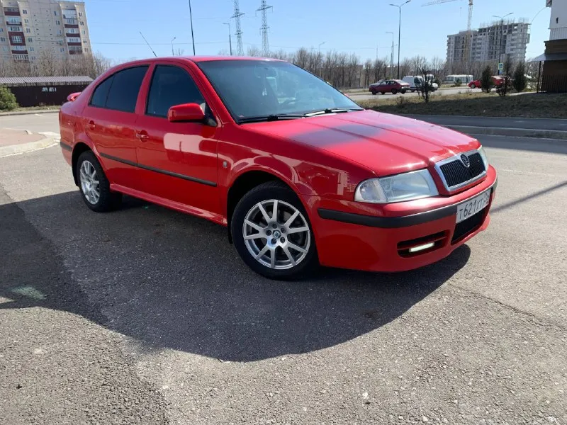 Skoda octavia tour 1.8t. wts год 2008 пробег 273т без дтп! 3 хозяина за все время автотека зеленая мотор 1.8т в идеальном состоянии масло не ест! тяга самолет коробка механика в штатном режиме комплектация wts диски сполер сидения рекаро черный потолок заводской выхлоп дисковые тормоза обвес г. мариуполь +79496347909 цена 540 - фотография - 8