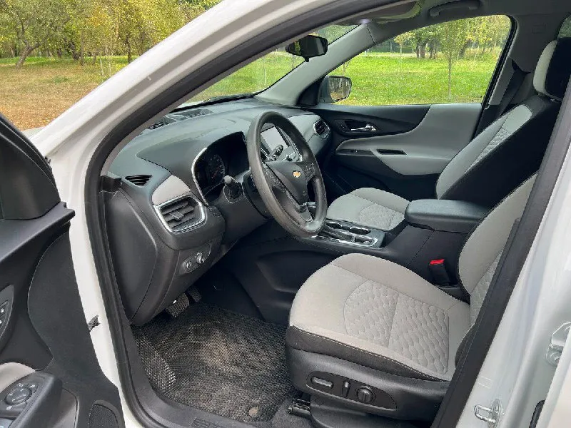 Продам chevrolet ecvinox 2021 год 1.5 175 л. с пробег 86.000 авто в идеальном состоянии, все вопросы по телефону. цена 2.450.000 реальному покупателю торг возле авто тел +79495037800 - фотография - 2