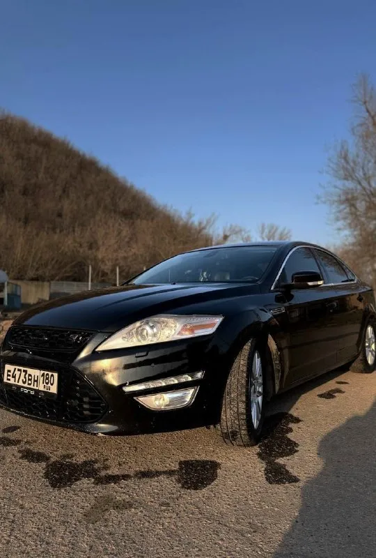Продам ford mondeo 4 поколение рестайлинг 2012 год 2.0 бензин 200 л. с. 194 000 родного пробега состояние идеал. полностью перебранный и обслуженный автомобиль, за который не стыдно. машина от собственника в комплектации titanium ( подогрев передних сидений, лобового и заднего стекол, складывание зеркал, бесключевой доступ, линзованная оптика, музыка сони на 12 динамиков, мультируль, климат и многое другое) денег на авто не жалели, покупались только лучшие запчасти (zimmermann, lemförder, sachs) авто в очень достойном состоянии цена 1.2🍋 с продажей не тороплюсь. все вопросы по телефону +79493372624 📞 звоните: +7(949)3372624 - фотография - 2