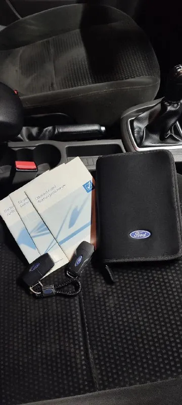 Продам свой автомобиль ford фокус 2 в 2016 году авто было пригнано из германии, с тех пор, я единственный владелец. автомобиль в очень хорошем состоянии, масло, фильтра, расходники менялись вовремя. кузов в отличном состоянии, рыжиков и ржавчины нет. салон велюр в идеальном состоянии. 👉 двигатель 1.6 бензин 115л 👉 оригинальный пробег 285 000км 👉 мкпп комплектация ghia * датчик дождя * датчик света * круиз контроль * абс * есп * обогрев лобового и заднего стекла * 2х зонный климат * магнитола андроид * велюровый салон * задний парктроник * все 4 стеклоподъёмника автоматические * 6 подушек безопасности * птф * в круг дисковые тормоза * фаркоп отличный, комфортный автомобиль. не разу не подводил. делать ничего не нужно, сел и поехал. 2 комплекта резины, 3 комплекта ковриков. г. луганск цена 660 000₽ +7 (959) 111-11-02 📞 звоните: +7(959)1111102 - фотография - 10