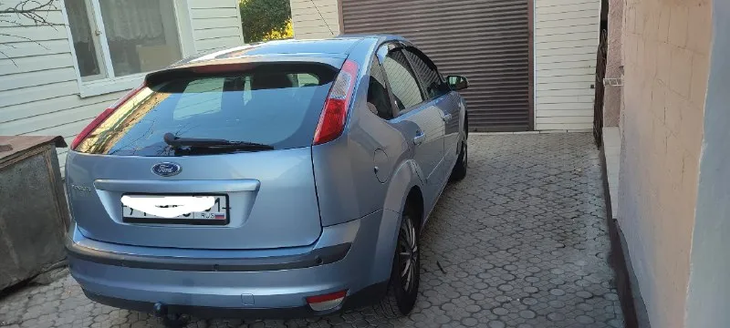 Продам свой автомобиль ford фокус 2 в 2016 году авто было пригнано из германии, с тех пор, я единственный владелец. автомобиль в очень хорошем состоянии, масло, фильтра, расходники менялись вовремя. кузов в отличном состоянии, рыжиков и ржавчины нет. салон велюр в идеальном состоянии. 👉 двигатель 1.6 бензин 115л 👉 оригинальный пробег 285 000км 👉 мкпп комплектация ghia * датчик дождя * датчик света * круиз контроль * абс * есп * обогрев лобового и заднего стекла * 2х зонный климат * магнитола андроид * велюровый салон * задний парктроник * все 4 стеклоподъёмника автоматические * 6 подушек безопасности * птф * в круг дисковые тормоза * фаркоп отличный, комфортный автомобиль. не разу не подводил. делать ничего не нужно, сел и поехал. 2 комплекта резины, 3 комплекта ковриков. г. луганск цена 660 000₽ +7 (959) 111-11-02 📞 звоните: +7(959)1111102 - фотография - 2