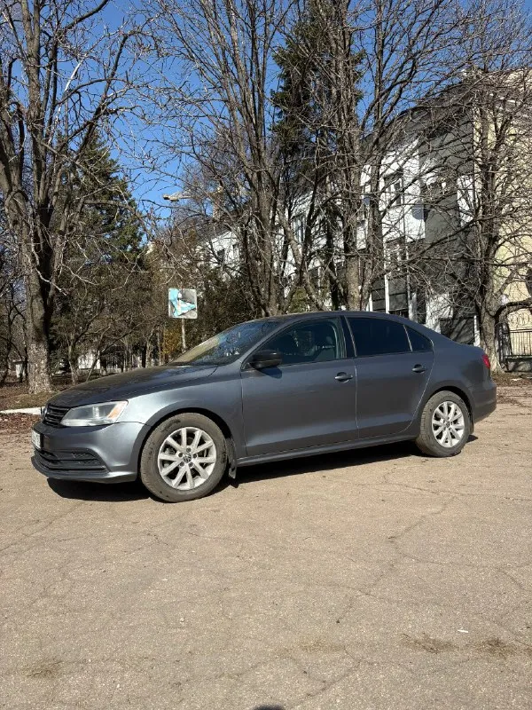 Продам volkswagen jetta vi 2015 г. пробег 176 000 км. двигатель 1,8 турбо (цепь поменяна) коробка 6-... - фотография