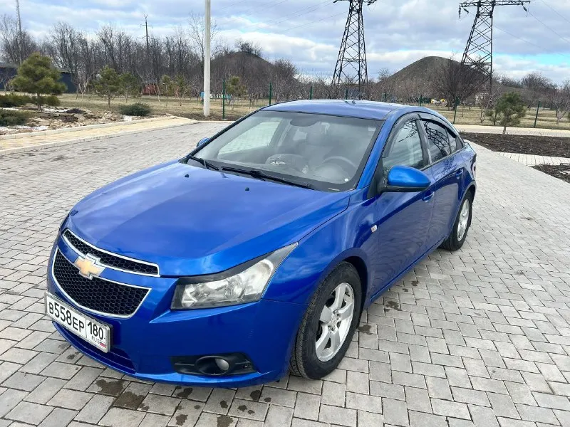 Chevrolet cruze ls год выпуска 2011 1.8 ат бензин. пробег 220.000 мотор отличный, надежный, не дымит... - фотография