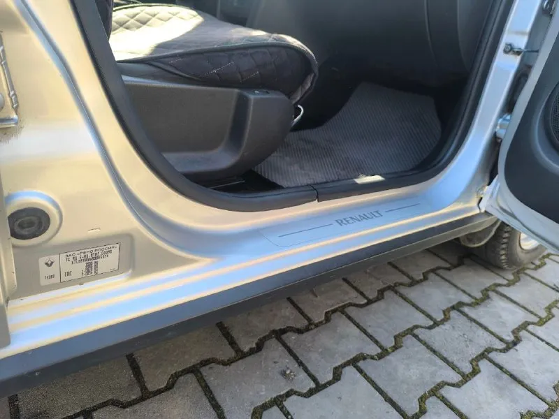 Renault sandero stepway 2018 года (82 лошади) пробег 150 тыс. , (родной) без единого дтп и т. д. автотека зеленая! авто в идеальном состоянии, без рыжиков, вздутий (кузов оцинкованный) авто не дорогая в обслуживании, ни разу не подводила (всё что надо поменяно) цена 850 тыс. рублей! я собственник! все подробности по телефону +79493025861 донецк - фотография - 7