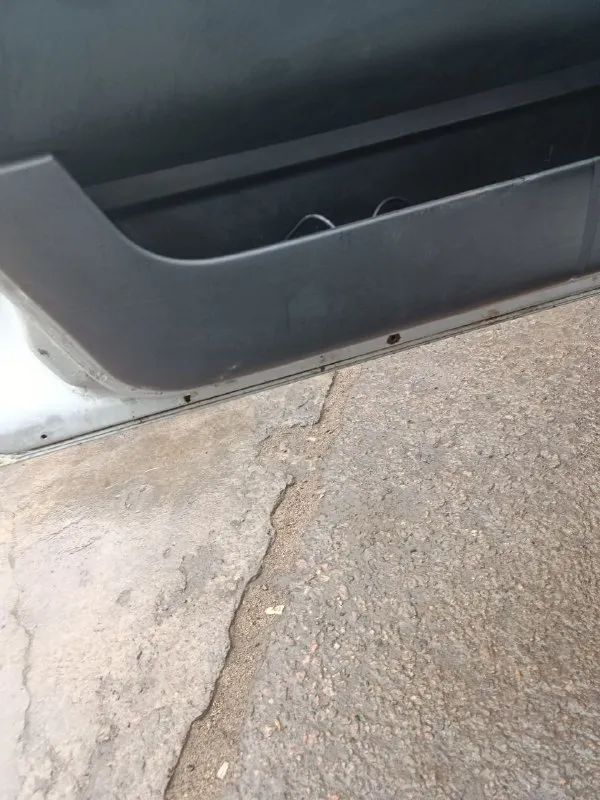 Продам фольцваген пассат вариант б3 1989год 1,6 бензин переделаный под карбюратор(солекс) машина покупалась для поездок на рыбалку! оригинальный птс я второй хозяин. мотор капиталеный в 2024 году за зиму была сделана вся подвеска, также ремень грм, помпа, всё опоры двигателя, коробки, всё масла двигателт, коробка, дополнительно установленно гидроусилитель руля, стеклоподъёмники, електро зеркала, салон перешит собствеными силами. ещё очень много доработок всё раскажу покажу зад автомобиля был поднят, для поднятия передка всё есть, не успел. много запчастей отдам с ней. по кузову дыр нет от слово совсем. комплект зимних колёс на штампах с оригинальными колпаками. в машину было вложено много сил и денег всё подробности по телефону донецк +79494928738 - фотография - 8