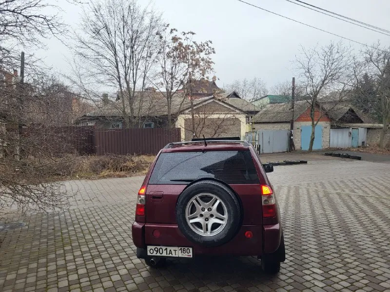 Продам авто chery tiggo 2.0 (чери тигго) цена: 395.000руб пробег: 121.000 год выпуска: 2009 год город: донецк номер: +7 949 086 06 31( telegram) автомобиль покупался новым в автосалоне в донецке, в одних руках с момента покупки, двигатель в отличном состояние, ходовая часть перебранна, коробка без нареканий, хорошая комплектация, полный электро пакет, электро зеркала, мультируль, подогревы сидений, рабочий кондиционер, штатная сигнализация, стёкла все родные, новый аккамулятор, два ключа. по кузову отлично сохранился для своих лет. хороший семейный автомобиль. звоните пишите. 📲 tg: ⚡️ 📞 звоните: +7(949)0860631 - фотография - 4