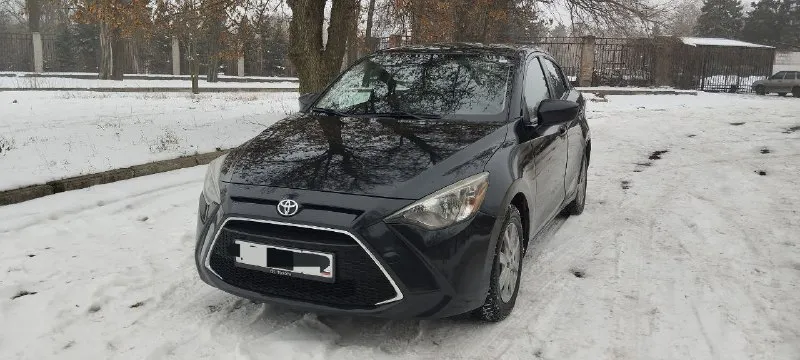 Toyota yaris 2019 год 1.5атмосферный (4 цилиндра!), 107 лс, 130тыс км пробег, 6ст. автоматическая ai... - фотография