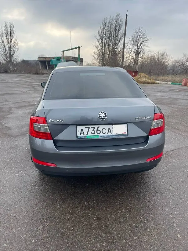 Skoda octavia a7 - 2015 года, объём 1.6 самый надежный мотор, на механике. 198тысяч км пробега. автомобиль в идеальнейшем состоянии, машина прошла то, эксплуатация сугубо в гараже, нареканий нет никаких, от слова совсем! в комплекте все ключи ( два ключа ) сервисные книги, записи всех то, обслуживание на офф дилере, за более детальной информацией звоните! цена 1🍋180торг или обмен +79495180296 📲 tg:. ... 📞 звоните: +7(949)5180296 - фотография - 5