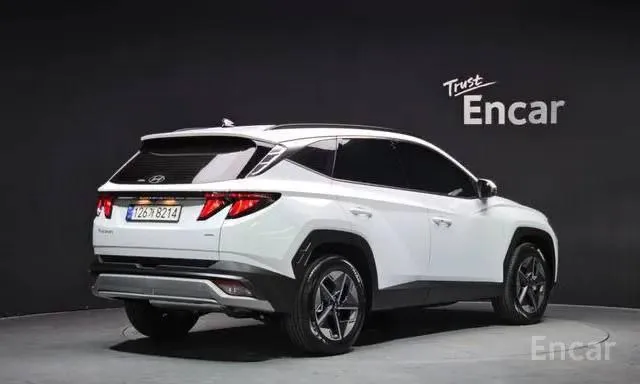 Из кореи hyundai tucson комплектация: premium год выпуска: 2025 двигатель: 1.6 turbo привод: 4wd (полный) состояние: новый автомобиль цена со всеми расходами в рф лнр днр: 4 350 000 ₽ —————————————————— для консультации и заказа: ☎️ +7 949 503 78 00 🛫telegram: @maksim1991dmb - фотография - 2