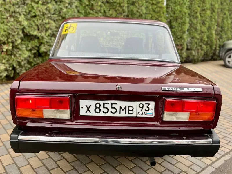 ✅продам ваз 2107 карбюратор год выпуска 2005 автотека зеленая 🌿 ✅65 тысячи пробега коробка передач 5 ступка по тех части без нареканий по кузову в идеальном состоянии без рыжиков вмятин царапин дно пороги целые не вареные по документам полный порядок видео обзор по запросу все вопросы по телефону писать звонить в любое время 💰цена автомобиля 255.000 тысяч, хороший торг! звоните +7 (961) 302-14-67 телеграмм: @officiall01_ol - фотография - 5