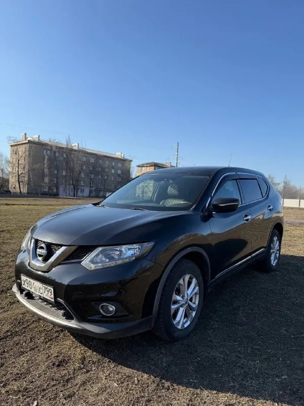 Продам nissan x-trail т-32 2015 года. полный привод. пробег 239000. двигатель 2 литра бензин. по дви... - фотография