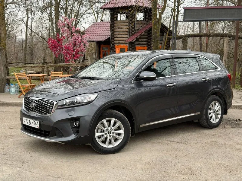 В продаже ✅ kia sorento prime (рест) 2018г. 2,4 ат бенз 148 тыс бег🏃 дилерский, не превезенка 🚘 на х... - фотография