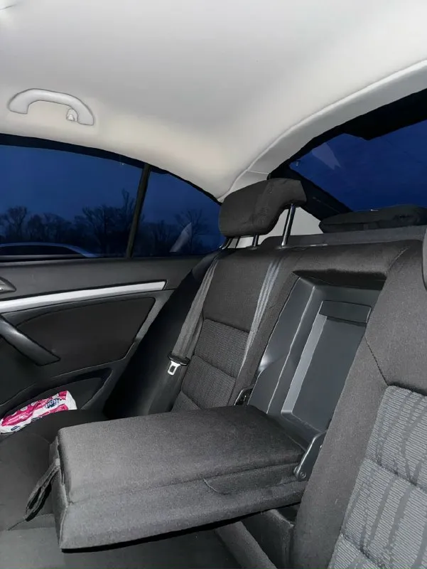 Бита! крашена! от сердца отрываю этот мир роскоши и комфорта. к вашему вниманию skoda octavia a5 fl 2013 1.8tfsi gen2. я второй владелец! документы чистые, машина на учете на мне, показываю я. в машину вложено много сил и денежных средств. по кузову уже делались ваговские болячки. косметика без чего-то серьёзного. по коробке была частичная замена масла, коробка asin не пинается, не хрустит, не скрипит, все переключает все работает. по подвеске были заменены маленькие сайлентблоки а так же стойки стабилизатора. по тормозам менялись колодки а так же задние тормозные блины. все жидкости были поменяны и выпиты. более детальная информация что менялось и делалось в машине могу рассказать реальным покупателям при осмотре. минусов нет, есть нюансы. цена: 875.000+торг телефон: 7-949-435-85-02 📞 звоните: +7(949)4358502 - фотография - 6