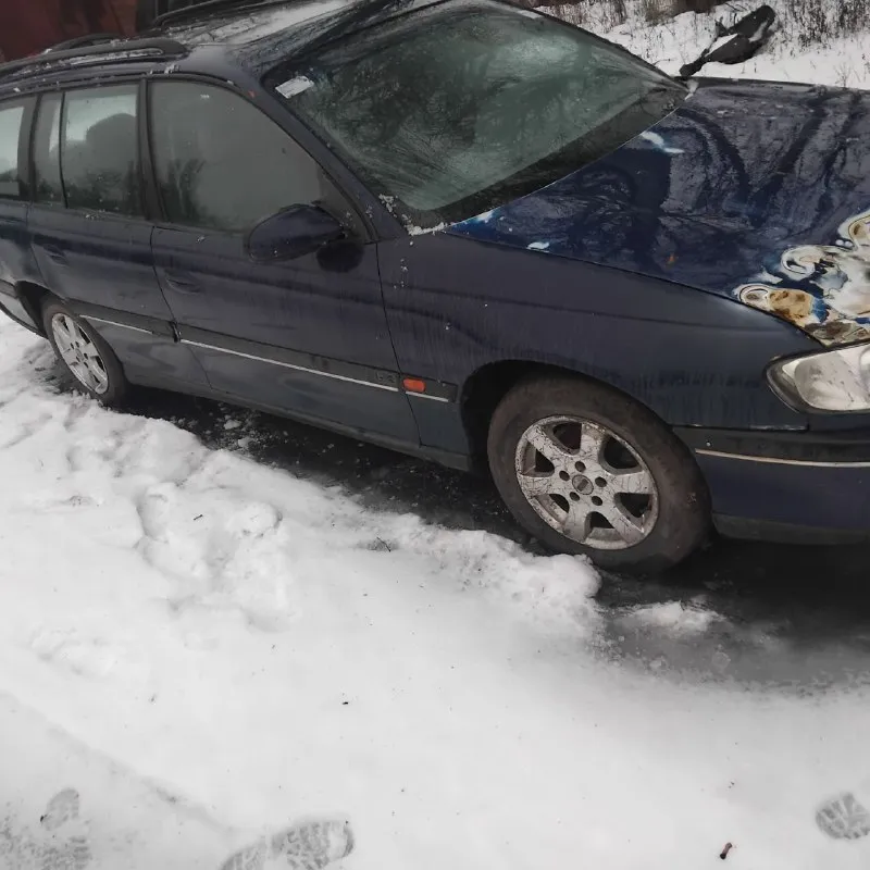 Продам opel омега cd срочно, машина оцинкованная цена 240т руб или обмен, все вопросы по телефону или телеграмм +79491058689,горловка 📞 звоните: +7(949)1058689 - фотография - 3