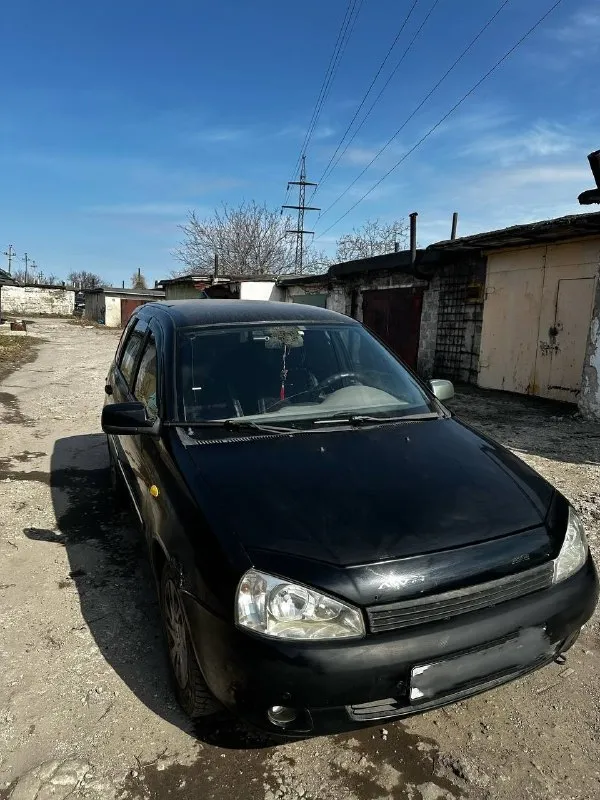 Продам ваз калина 2010 года, пробег 155т. владею 4 года. машина обслужена, масло 6-7 тысяч фильтра по сезону менялись. стоит новый бензонасос, выхлопная система новая, радиатор печки, кондиционер заправлен, печка греет. 4 стеклоподъемника. все кнопки работают. документы в порядке, зелёная автотека. колёса зима шипованые на тампах. летняя резина на штампах в подарок. цена 350. торг уместен. +79493179361 (телеграмм, max) дмитрий. находиться в днр город макеевка 📞 звоните: +7(949)3179361 - фотография - 6