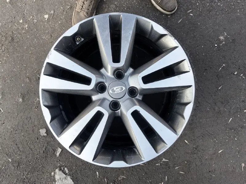 Продаю литые диски ваз vesta cross r17 - разболтовка 4×100 - ц. о 60.1мм - б/у цена: 23.000 ₽ все подробности по телефону +79493590755 г. харцызск. 📞 звоните: +7(949)3590755 - фотография - 5