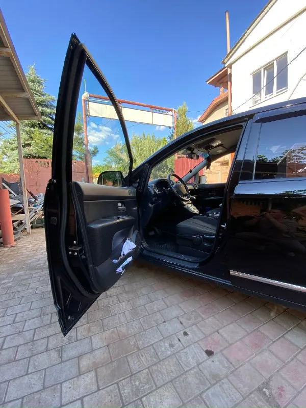 В продаже kia каренс 2008 год 230 оригинального пробега, машина в отличном состоянии все поменяно, по двигателю и коробке вопросов нет, машина каждый день на ходу +79493196164 виктор цена 800,торг при осмотре авто 📞 звоните: +7(949)3196164 - фотография - 6