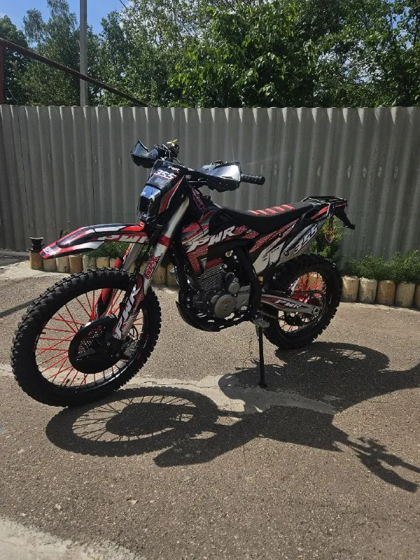 Продам кросс pwr fz300 (pr5 4v) цена: 220000 торг. пробег 1200 км рабочий объём 300 маркировка двигателя мотоцикла 175fmn (pr5 4v) мощность (л. с) 28 балансирный вал да запуск двигателя электростартер/кикстартер система охлаждения воздушное число передач 5 трансмиссия механика модель карбюратора nibbi pe 30 вес (кг) 120 передняя фара линзованная диодная задний стоп-сигнал да приборная панель lcd (электронная) сидение обшивка из противоскользящего материала. горловка номер телефона +79494804877 📞 звоните: +7(949)4804877 - фотография - 6