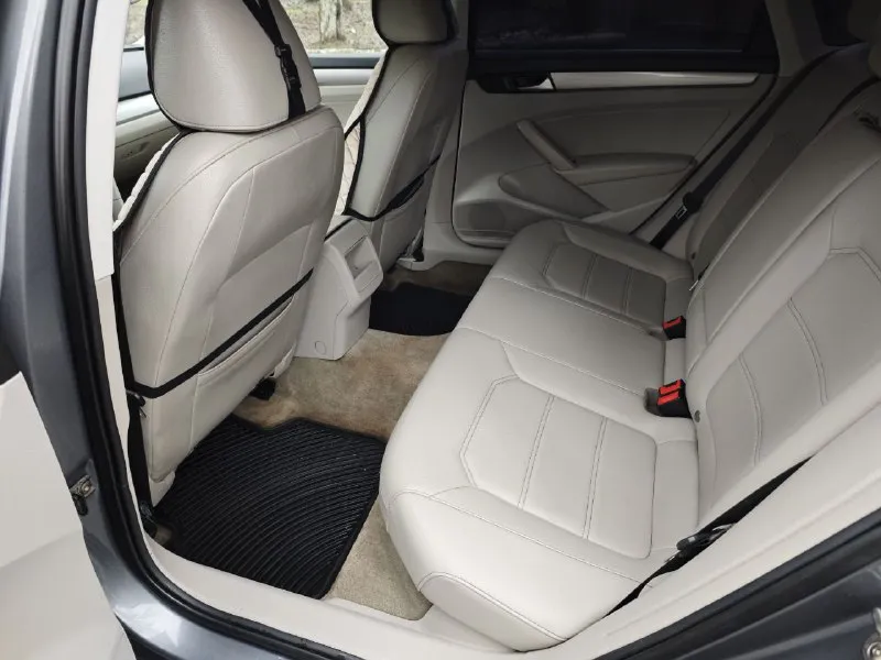 Продам volkswagen passat b7 2015г 1.8 turbo. коробка автомат aisin! пробег 200000км. автомобиль в хорошем состоянии. один владелец по птс. масла и фильтра поменяны. и коробка работают отлично (масло не берет). автомобиль обслужен! комплектация: старт/стоп, бесключевой доступ, подогревы, камера заднего вида, громкая связь и т. д. цена: 1 200 000₽. возможен обмен на микроавтобус или паркетник. тел. +79493054107 📲 tg: °maks°😎 📞 звоните: +7(949)3054107 - фотография - 8