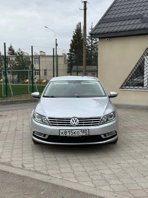 Продам volkswagen cc 2013г. в. 2.0 tsi на dq250 (мокрая). авто в идеальном состоянии по всем параметрам. покупал лично на аукционе копарт и делал тоже сам. все оригинал, сделано отлично. обслуживание дилерское. по кузову без вмятин, царапин, корозий и т. д. пробег 129000км. масло двс каждые 7тыс. агрегаты в идеальном состоянии, кпп без пинков и прочих дефектов, листает как новая. по ходовке заменены сайленты и наконечники лемфердер. колодки в круг новые brembo. поменяна цепь с натяжителями, успокоителями, сальниками все оригинал. авто прошито в revo, под 95 бензин, stage 1. поменяны свечи ngk и катушки ngk красные. в авто порядка 265 сил и 420 момента. 2 комплекта резины. новый акб. авто отполировано и покрыто жидким стеклом. полная шумоизол. дверей, замена задних динамиков. сигнализация с автозапуском и бесключевым доступом, фары затянуты бронью, два комплекта ковров, диски после покраски. богатая комплектация, все работает. авто без вложений. цена 1.890.000 руб. 📲 tg: @dontcallmeimbusy 📞 звоните: +7(949)4451834 - фотография - 3