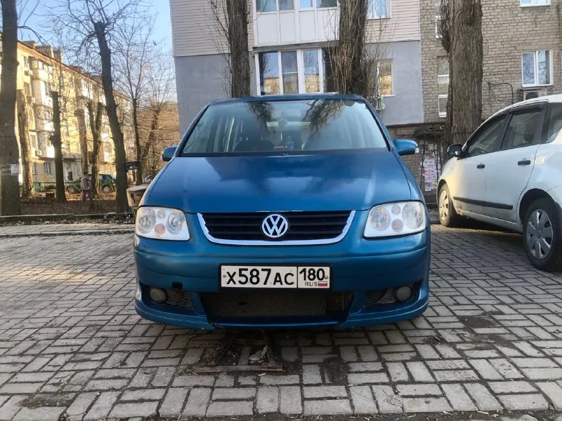 Продам volkswagen toran 1.6 fsi, мкпп,2003г. пробег 320км родной авто в хорошем состоянии каждый день езжу новый аккумулятор, все расходники поменял, цена 480тыс. г. донецк телефон +79493778405 📞 звоните: +7(949)3778405 - фотография - 4