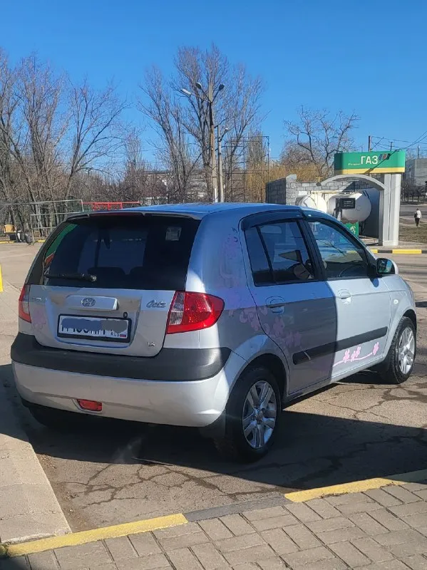 Hyundai getz (хендай гетс) 2007г. в. мотор лучший в линейке 1.6 16v акпп(автомат). автомобиль местный, куплен в донецке. сборка корея. не бит, стекла заводские. вложений не требует.575т. р. +79493032667 📞 🇷🇺 звоните: +79493032667 - фотография - 3