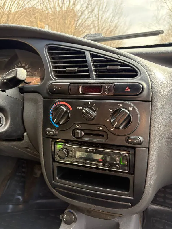 Продается настоящий автомобиль кузов в отличном состоянии. chevrolet lanos 1.5 sx 2008 год максимальная комплектация кондиционер + гур по электрике все функции работают, кондер работает!!!🥶 печка жарит🔥 мотор, коробка, ходовка в идеале за последний период времени было сделано большое то, поменяны все жидкости, фильтра, масла. стоит новая зимняя резина, новая запаска. пробег 229000 км центральный замок + ключ с кнопками в подарок отдам очень хороший регистратор (стоит 15000). по документам все ровно, рф учет! тачка реально пушка сел поехал!!! забудете как открывать капот! цена 270₽ + хороший торг +79493897964 (звонки/тг) @vladislavvlkav тг - фотография - 8