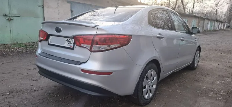 Продам: 🚘марка: kia rio iii 📅год: 2015 (г. донецк) 📌коробка: механическая 📌объем: 1.4 расход по трассе 5.2л. /100км ❗пробег: 168 000 км 📌цена: 987 000₽ 🔥комплектация: ✅подогревы сидений, руля, ✅кондиционер ✅электрорегулировка зеркал ✅abs ✅usb магнитола ✅противотуманные фары 📞 телефон: +79494377074 📞 звоните: +7(949)4377074 - фотография - 6
