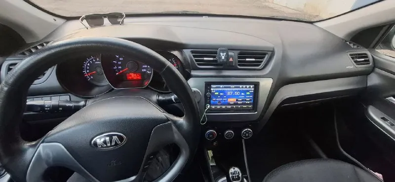 Продам: 🚘марка: kia rio iii 📅год: 2015 (г. донецк) 📌коробка: механическая 📌объем: 1.4 расход по трассе 5.2л. /100км ❗пробег: 168 000 км 📌цена: 987 000₽ 🔥комплектация: ✅подогревы сидений, руля, ✅кондиционер ✅электрорегулировка зеркал ✅abs ✅usb магнитола ✅противотуманные фары 📞 телефон: +79494377074 📞 звоните: +7(949)4377074 - фотография - 8