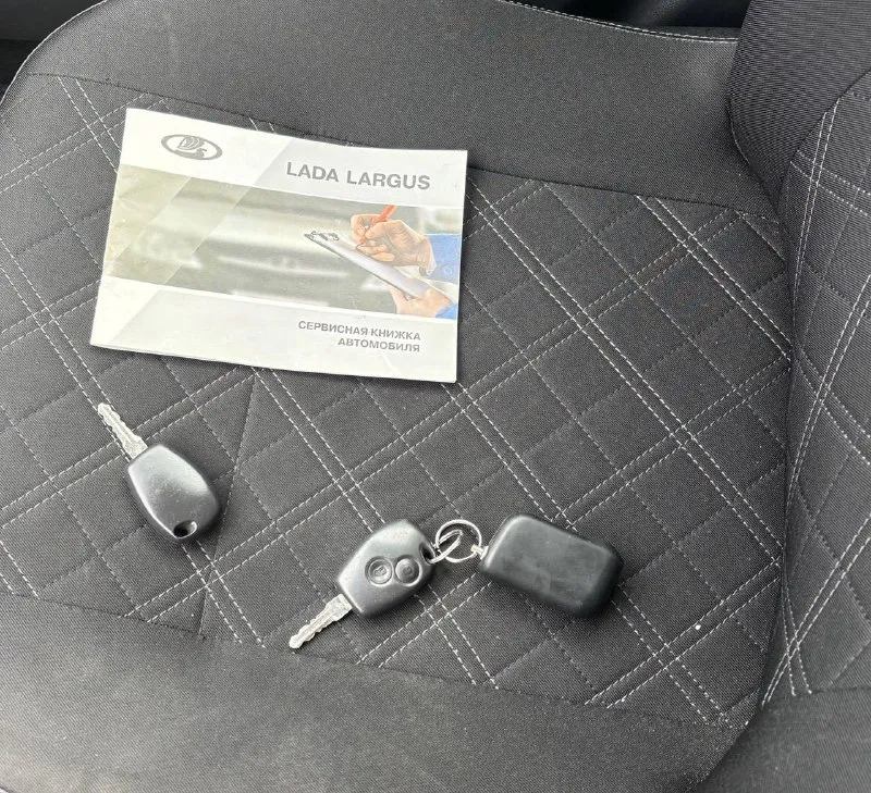 ✅продам✅ lada largus cross. 1.6 16v (106л. с) 2019г. в. 1 хозяин зеленая автотека. хорошая комплектация. автомобиль в отличном состоянии! не требует никаких вложений! кузов соответствует фоткам! абсолютно без нюансов! все герметики и швы родные! остекление оригинальное! двигатель кпп ходовая часть на 5/5! по автомобилю нету никаких нареканий! авто завел-сел-и-поехал! хорошая омплектация: кондиционер, abs, esp, подогрев сидений, 4эл. стеклоподъемника, электра усилитель руля, эл. регулировка зеркал, сервестные книжки, 2 ключа. по документам все чисто! переоформление без проблем! цена 910.000т/р торг уместен! тел: +7 (949) 636-85-00. - фотография - 9