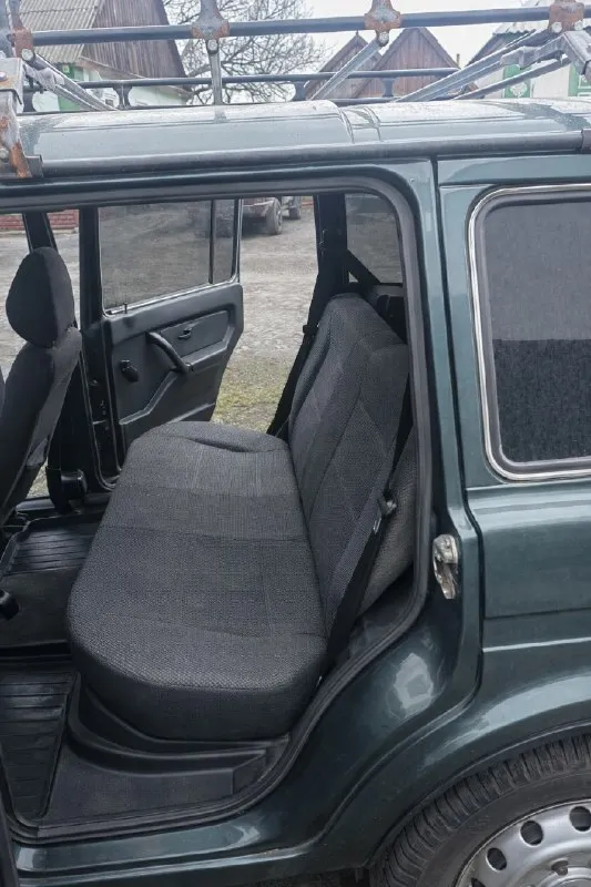 Ваз niva 4*4 2013 1.7 мкпп 82 л. с. 🔥родной пробег 95 тыс. км фактически второй собственник (третий в птс) 🔥машина без дтп кузов без дыр, без коррозии. днище целое. видео отправлю по запросу. технически вся исправна. ремонта не требует. за машину не стыдно. установлена магнитола и колонки на все вопросы подробно отвечу по телефону харцызск 540 тыс. руб, торг у капота +79495016842 📞 звоните: +7(949)5016842 - фотография - 7