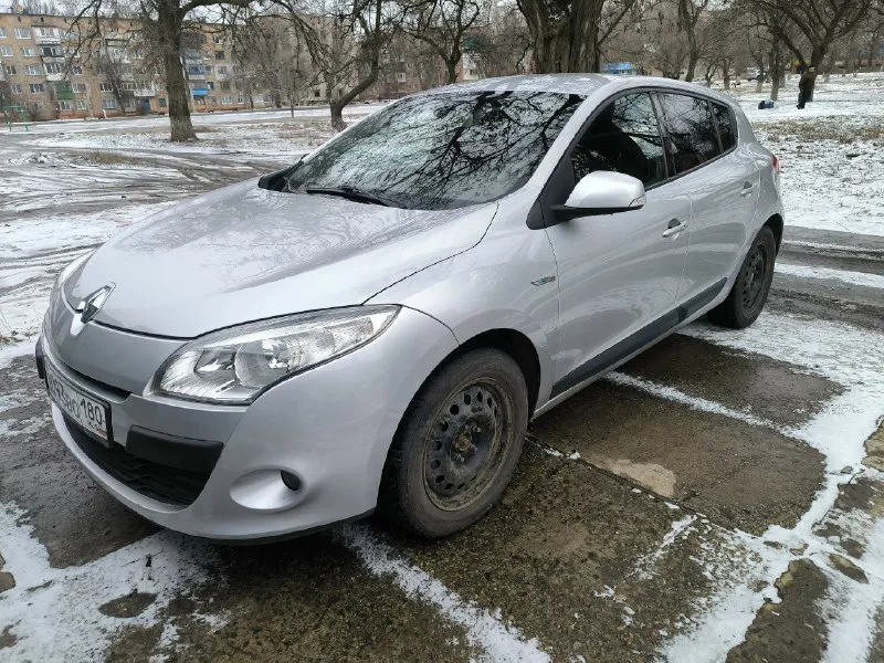 Продам renault меган 3 хэтчбек 2010 г. в. 190 тыс. пробег. в одних руках была более 7 лет. кузов вес... - фотография