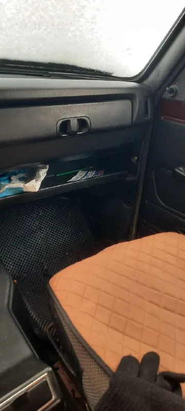 Срочно продаётся нива 11года, инжектор, гур работает отлично, в продаже несколько дней до отъезда. полностью обслужена от ходовой до мотора. много нового денег не жалели, сейчас нет нужды в ней. всё работает, включается, моргает, дует, светит. на полном боевом ходу. 355тыс. , торг только у машины. дебальцево +79490086399 📲 tg: aza asa 📞 звоните: +7(949)0086399 - фотография - 10